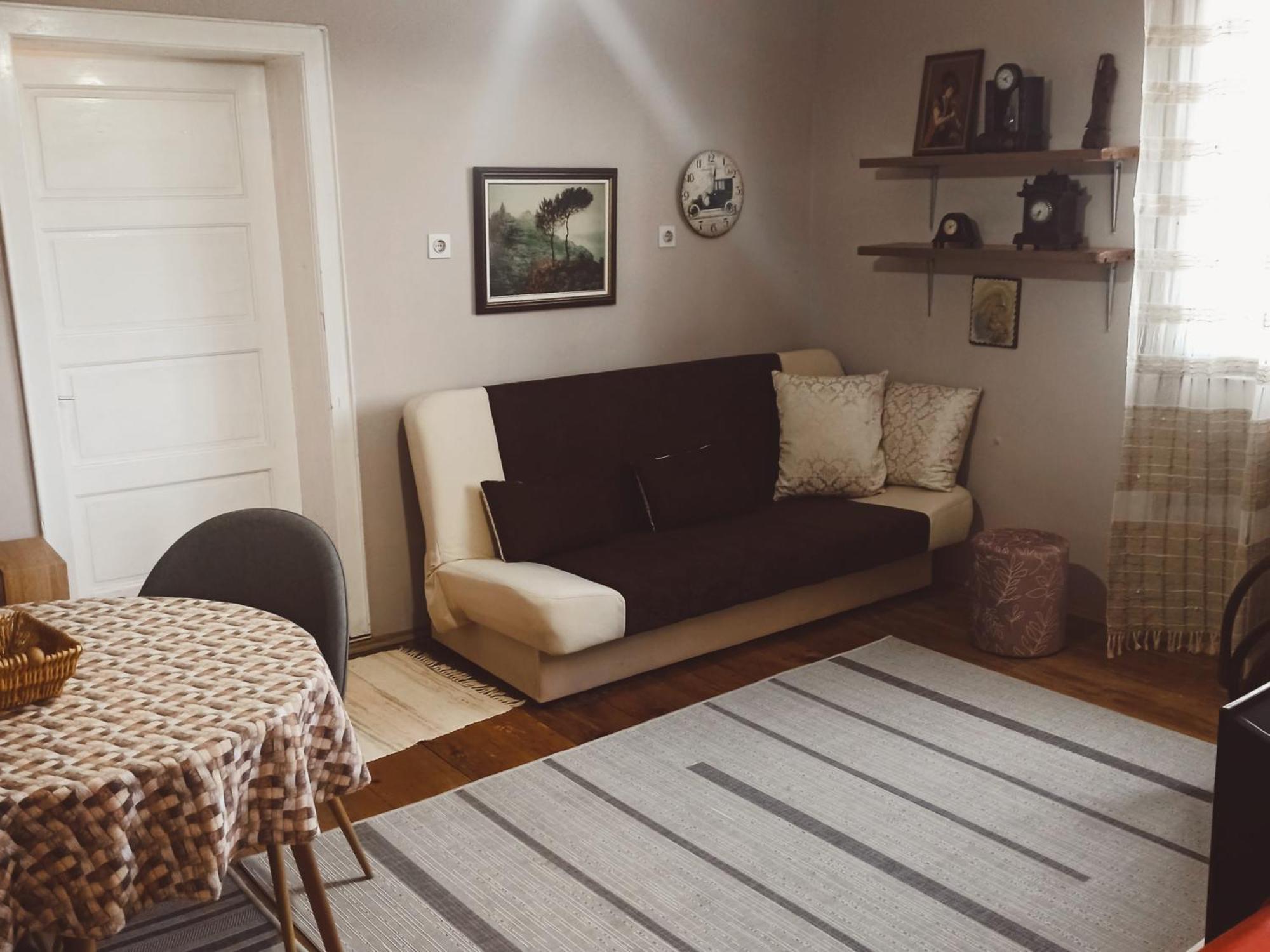Kuca Despot Apartment Kremna Phòng bức ảnh
